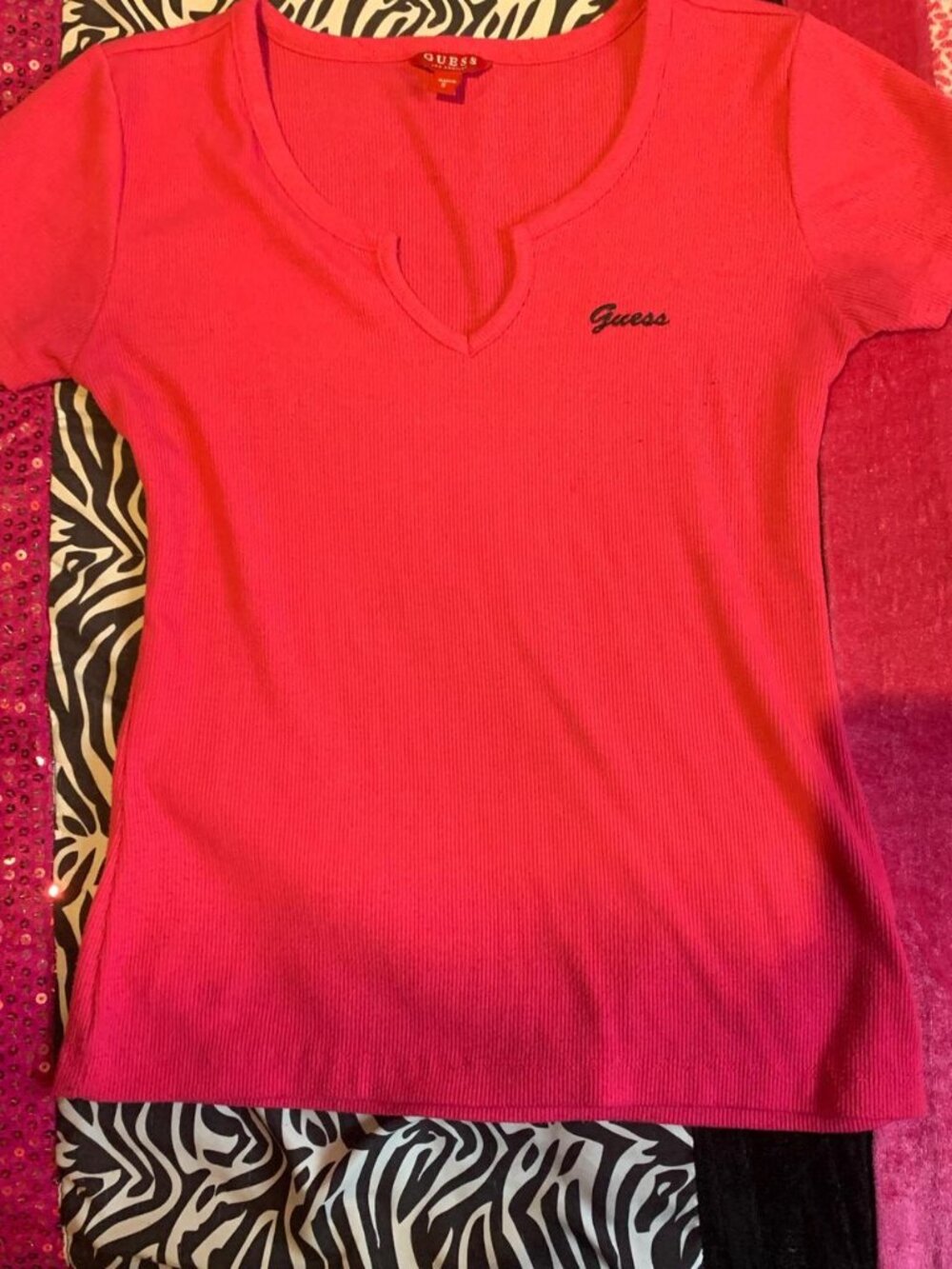 Guess Women's Pink and Red T-shirt